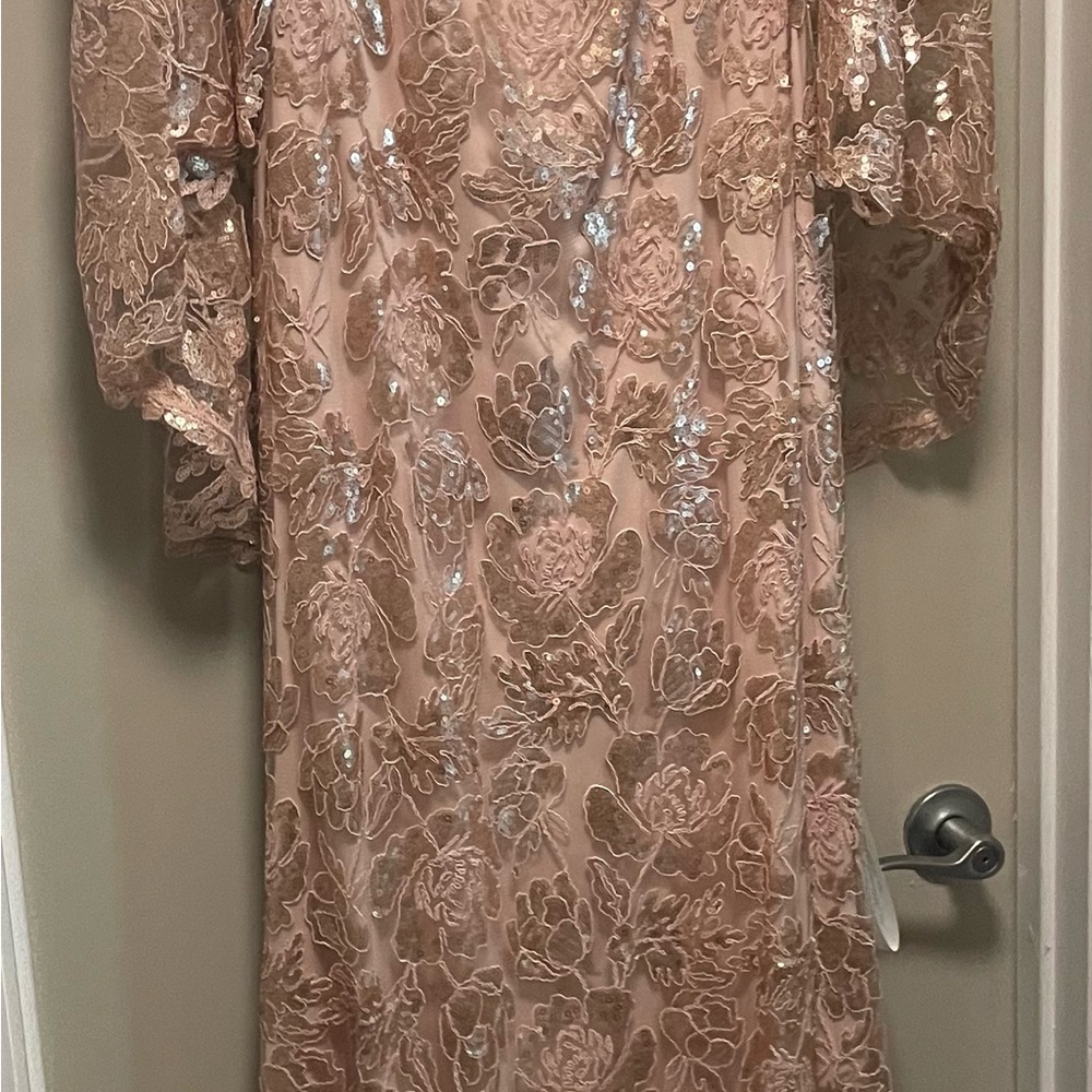 Elegant Tadashi Shoji Sequin Floral Dress